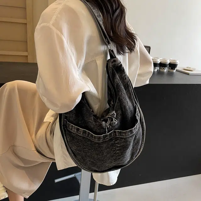 雅鹿 大容量时尚通勤包休闲百搭可斜挎可单肩 牛仔布 手提包 女款 黑色/蓝色/深蓝色
