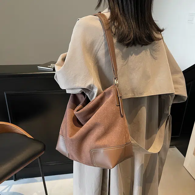 PU Tote