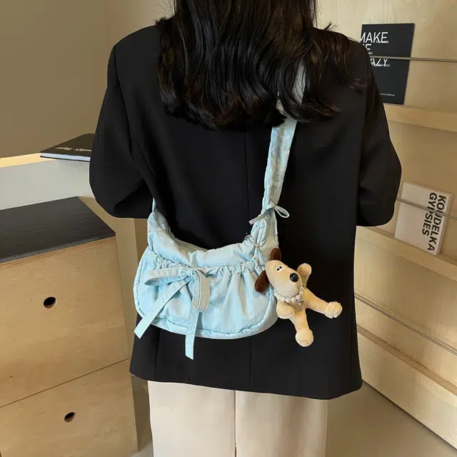 雅鹿 休闲轻便百搭通勤时尚斜挎包 尼龙 单肩包 女款 多色