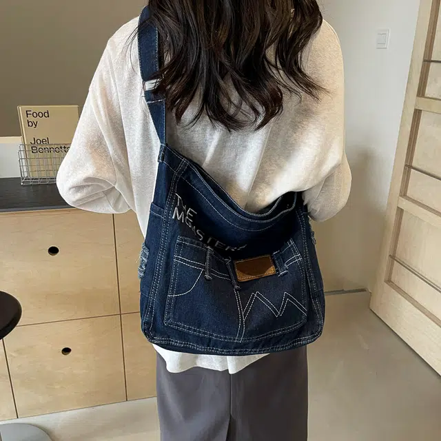 雅鹿 简约复古风 牛仔 斜挎包 男女同款情侣款 浅蓝色/深蓝色/黑色