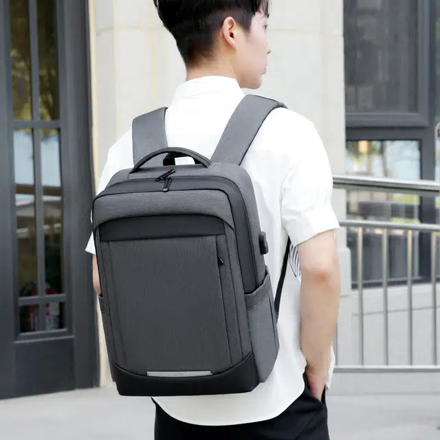 雅鹿 大容量主袋侧边拉链 牛津布 双肩包 男款 深灰色/浅灰色/黑色