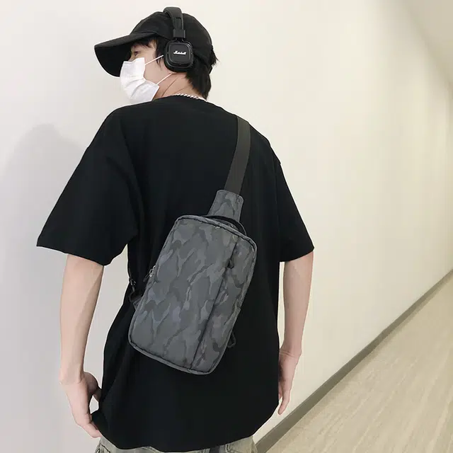 雅鹿 时尚斜挎单肩轻便休闲马鞍包 尼龙 胸包 男款 黑色/灰色/蓝色