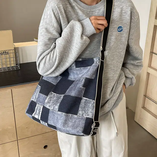 雅鹿 通勤休闲百搭 牛仔布 单肩包 女款 黑茶色/棕色/蓝色
