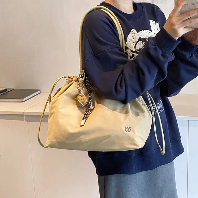 雅鹿 褶皱百搭时尚休闲高级 牛津布 单肩包 女款 多色