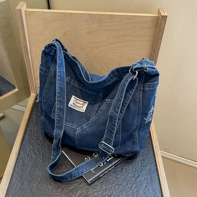 雅鹿 简约轻便通勤休闲百搭 牛仔布 单肩包 女款 黑色/浅蓝色/深蓝色