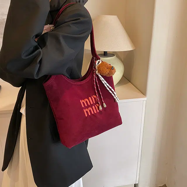 雅鹿 高级感通勤休闲百搭 丝绒 单肩包 常规 女款 黑色/红色/棕色/咖色