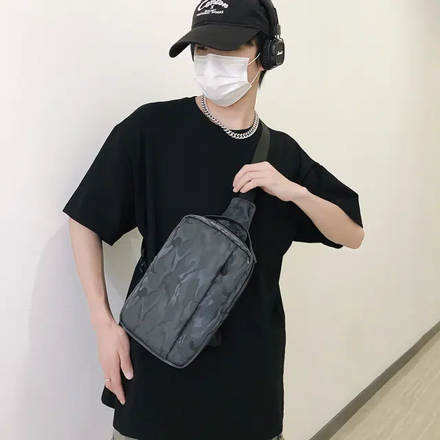 雅鹿 时尚斜挎单肩轻便休闲马鞍包 尼龙 胸包 男款 黑色/灰色/蓝色