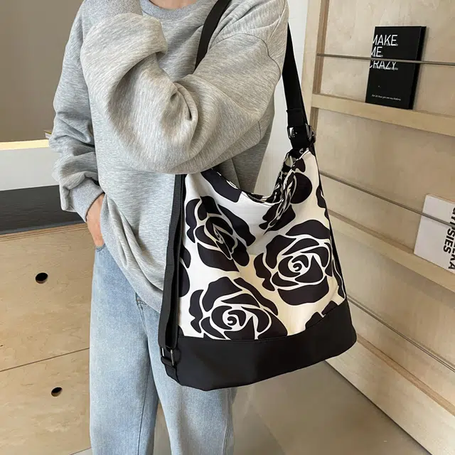 雅鹿 通勤百搭休闲多功能 尼龙 单肩包 女款 中国结/龙/花朵/马