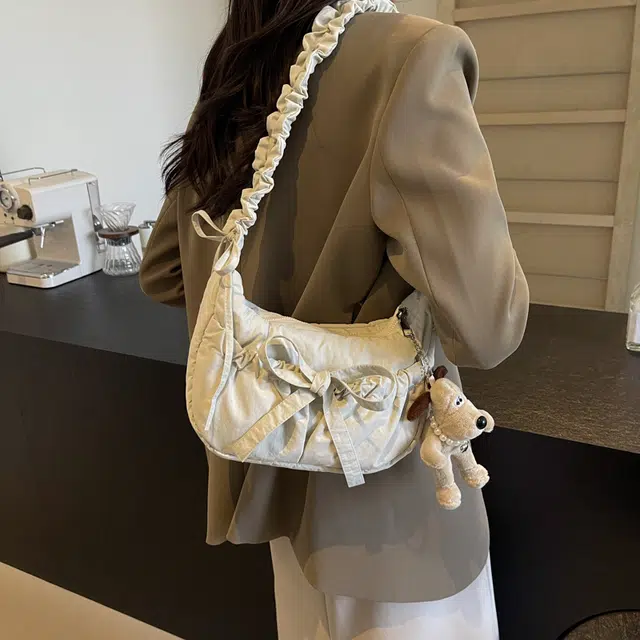 雅鹿 休闲轻便百搭通勤时尚斜挎包 尼龙 单肩包 女款 多色