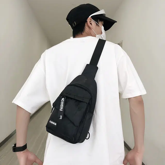 雅鹿 拉链开合休闲简约 尼龙 胸包斜挎包 男款 迷彩蓝/迷彩黑/灰色/黑色/蓝色