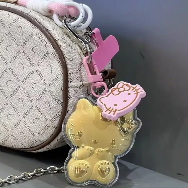 华利轩 可爱小猫创意甜美森系可爱时尚简约手机钥匙扣 日常百搭轻奢小众高级感暴富发财精致感 金 挂件 男女同款情侣款