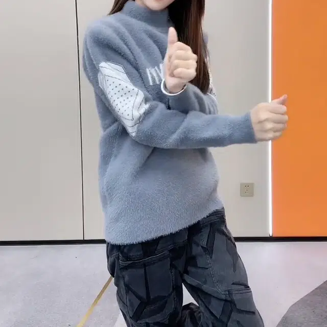 捷帕 保暖舒适仿水貂绒长袖打底衫圆领套头撞色拼接学生青年日常休闲通勤简约百搭基础款针织衫 男女同款