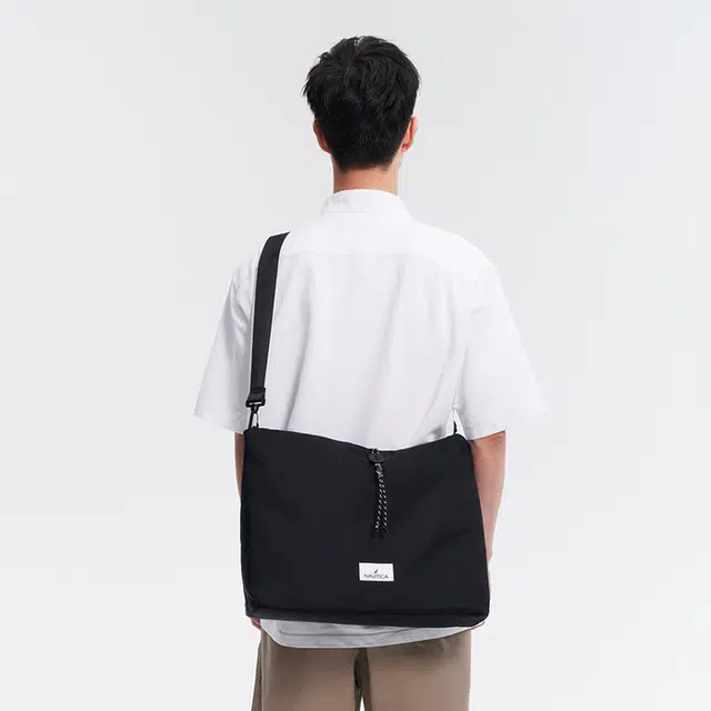 NAUTICA