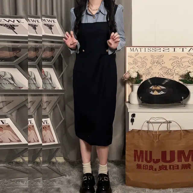 冰淇淋与鲸 法式学院风假两件中长款收腰撞色长袖连衣裙 女款 黑色