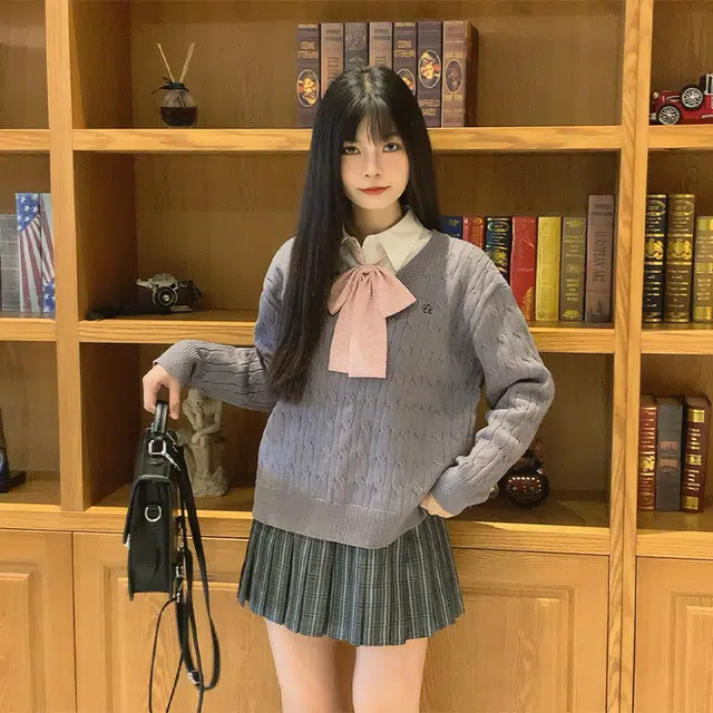 V