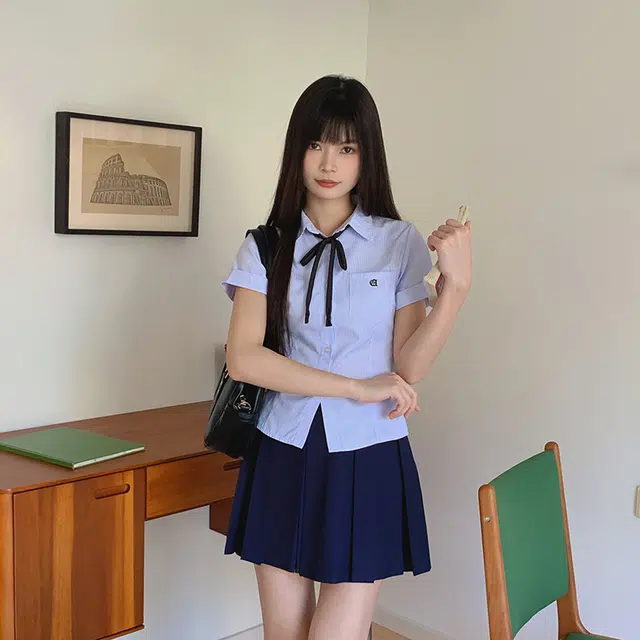 冰淇淋与鲸 简约舒适日常百搭方领短袖衬衫 女款 蓝条纹