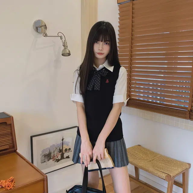 V
