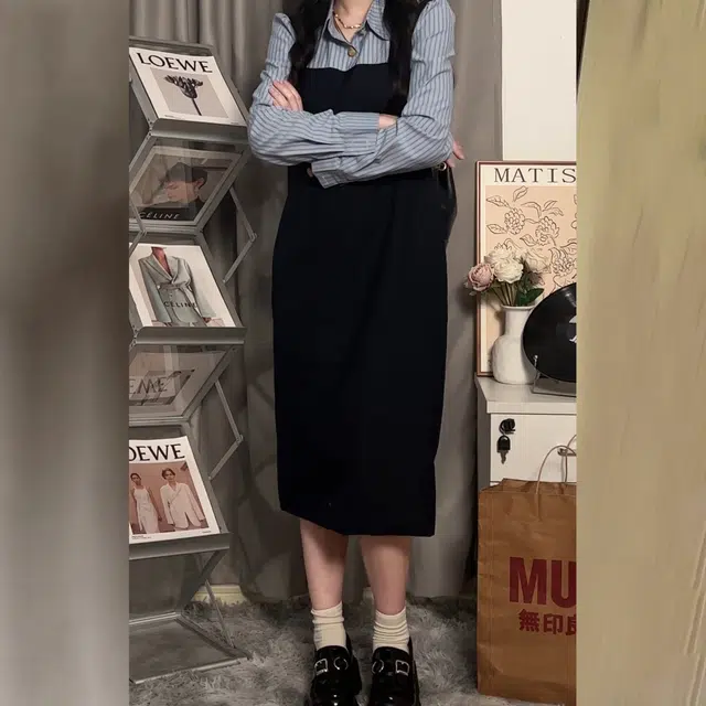 冰淇淋与鲸 法式学院风假两件中长款收腰撞色长袖连衣裙 女款 黑色