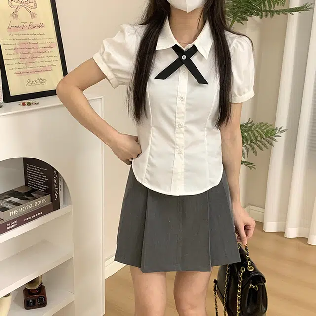 冰淇淋与鲸 纯色泡泡袖收腰修身短袖绑带衬衫高腰半身裙制服 女款