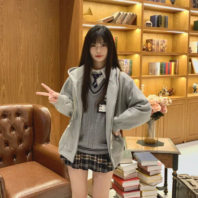 冰淇淋与鲸 学院风美式卫衣复古日系毛衣收腰长袖衬衫休闲半身裙裙装套装 女款