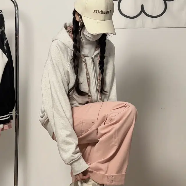 冰淇淋与鲸 格纹拼接连帽插肩袖宽松拉链休闲卫衣 女款