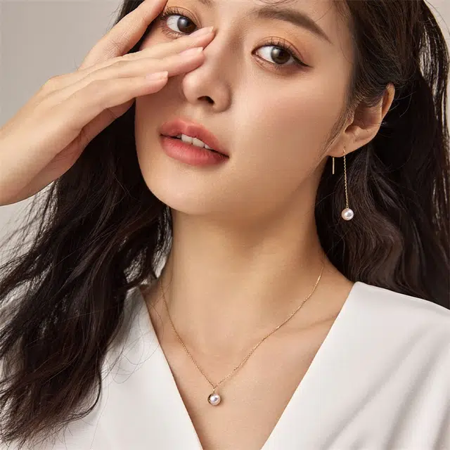 18K akoya