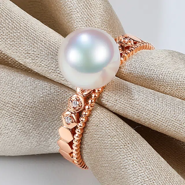 18K Akoya
