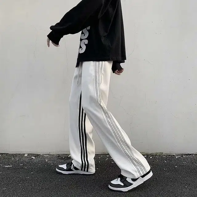 PAINT STAIN