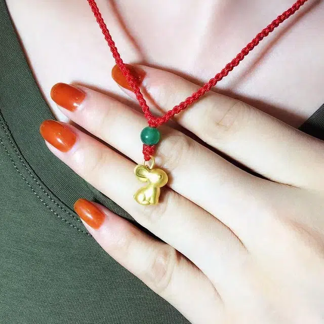 金临门 国风 简约生肖兔 红绳 足金 一口价 黄金项链 男女同款情侣款