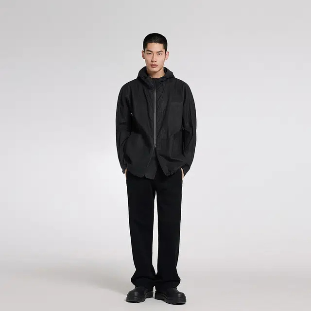 FW23