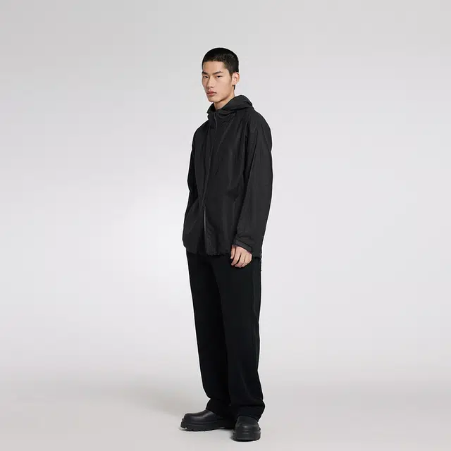 FW23