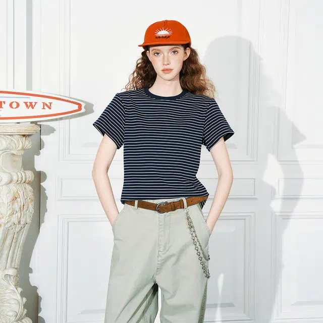 BEETLE TOWN T