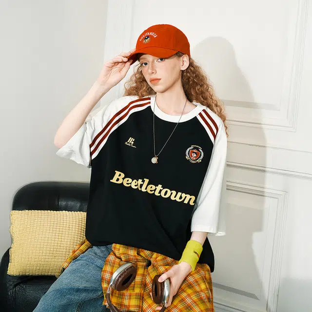 BEETLE TOWN T