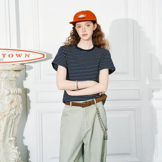BEETLE TOWN T