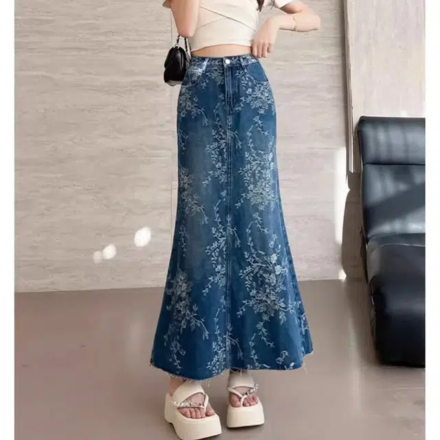 MUCCHIC 2025Ains