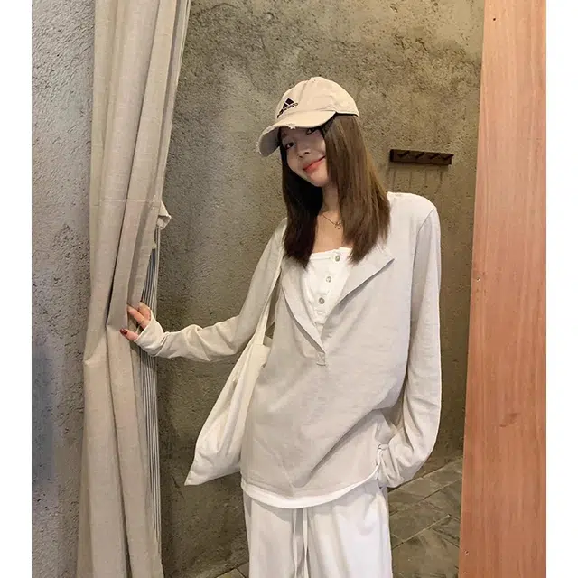 MUCCHIC T