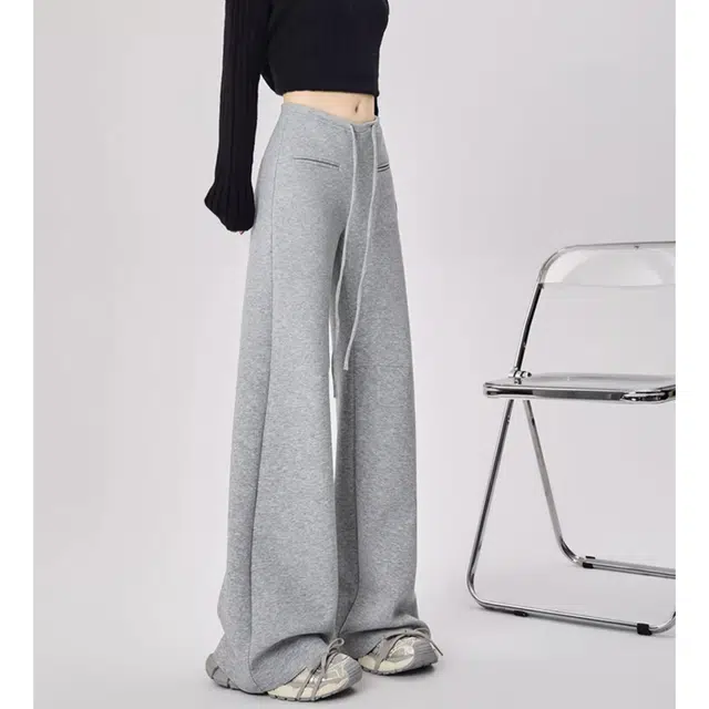 MUCCHIC 2025