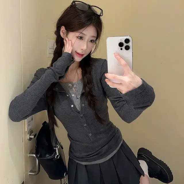 MUCCHIC 2025 T