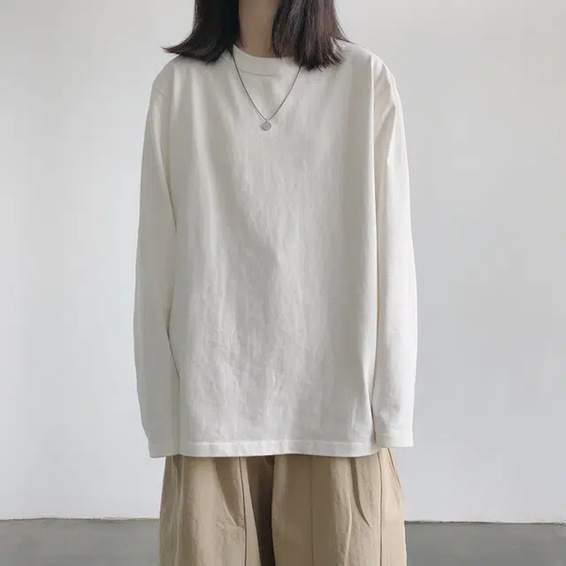 MUCCHIC T