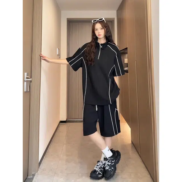 MUCCHIC T