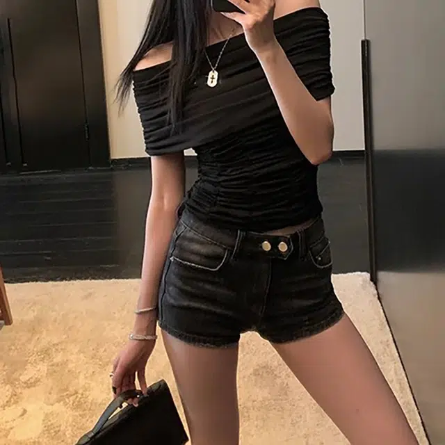 MUCCHIC a