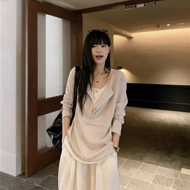 MUCCHIC 2025 T