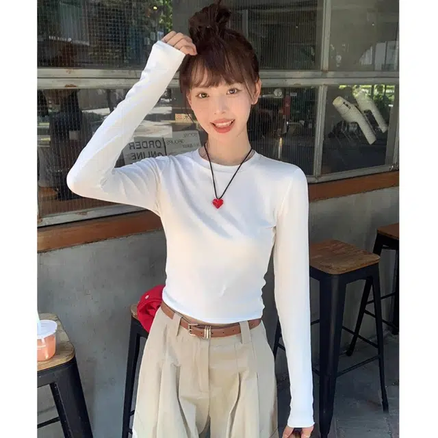 MUCCHIC T