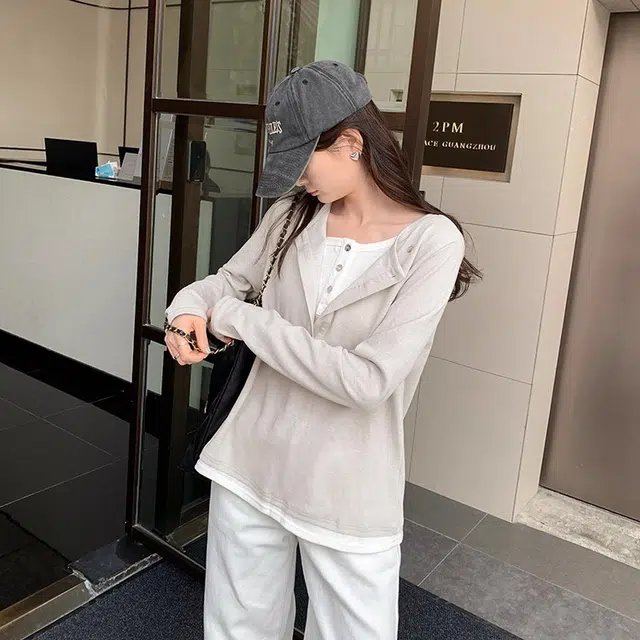 MUCCHIC T