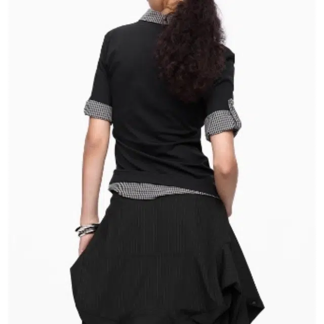 MUCCHIC T