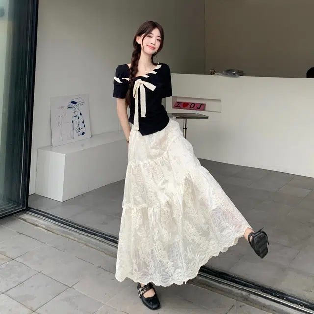 MUCCHIC 2025 T
