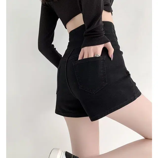 MUCCHIC a