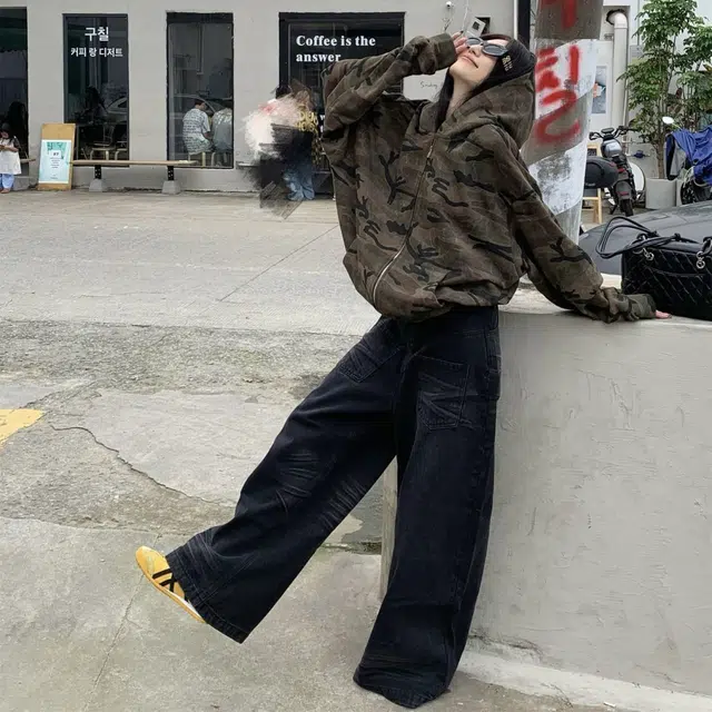 MUCCHIC 2025