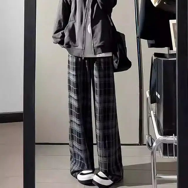 MUCCHIC 2025