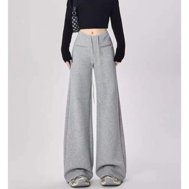 MUCCHIC 2025